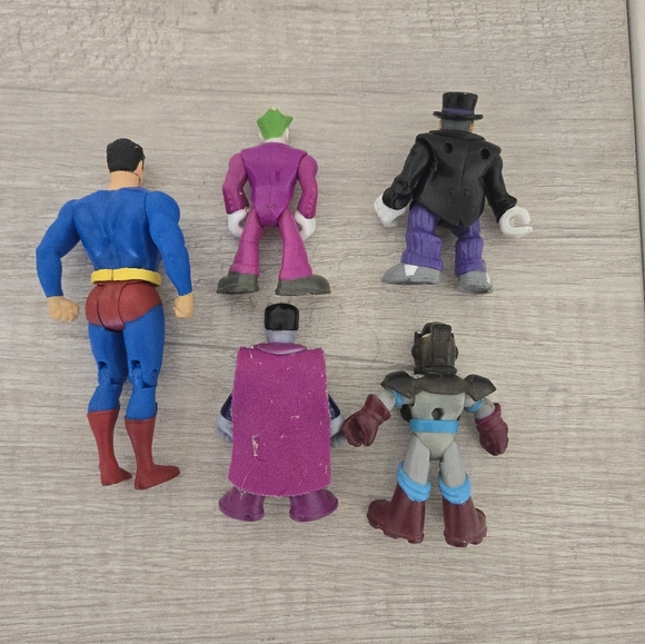 DC Action Figures Superman Joker Penguin Bizarro Mr. Freeze Imaginext - Picture 5 of 5